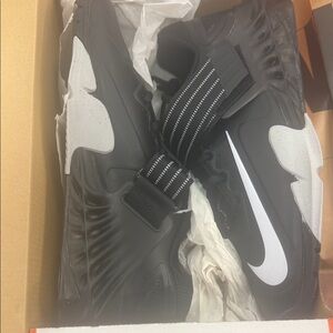 Nike Black and White Men's Sneakers